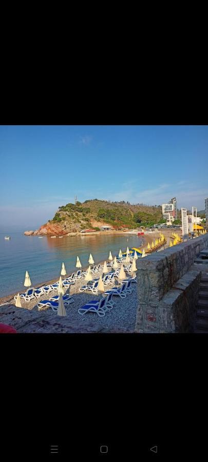 Anika Hotel Sutomore Exterior foto
